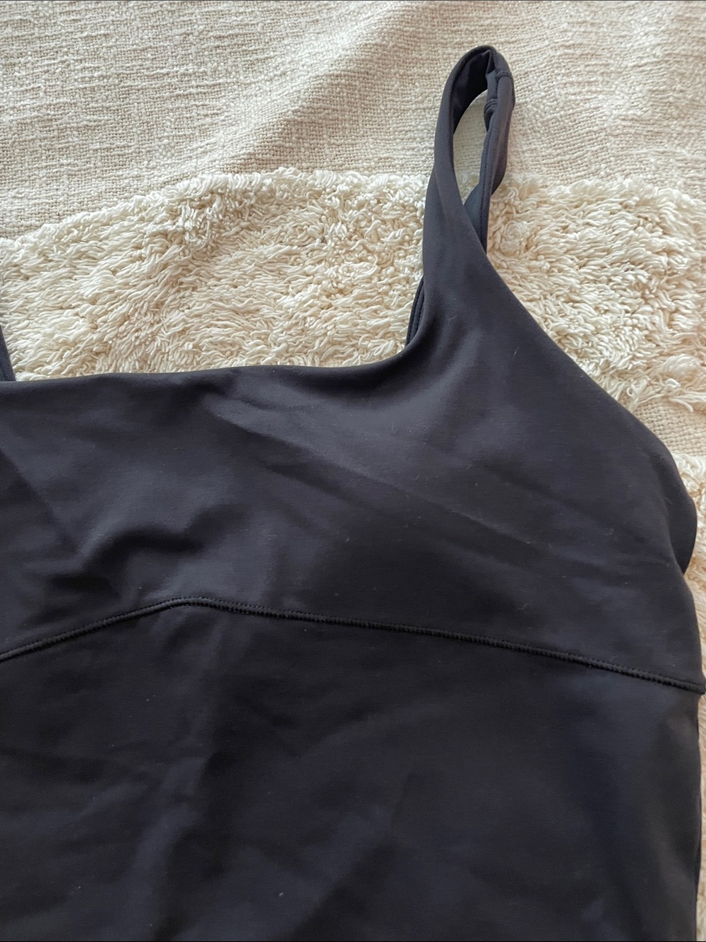 NWT VUORI women’s all the form tank black with pads size medium - Picture 5 of 7